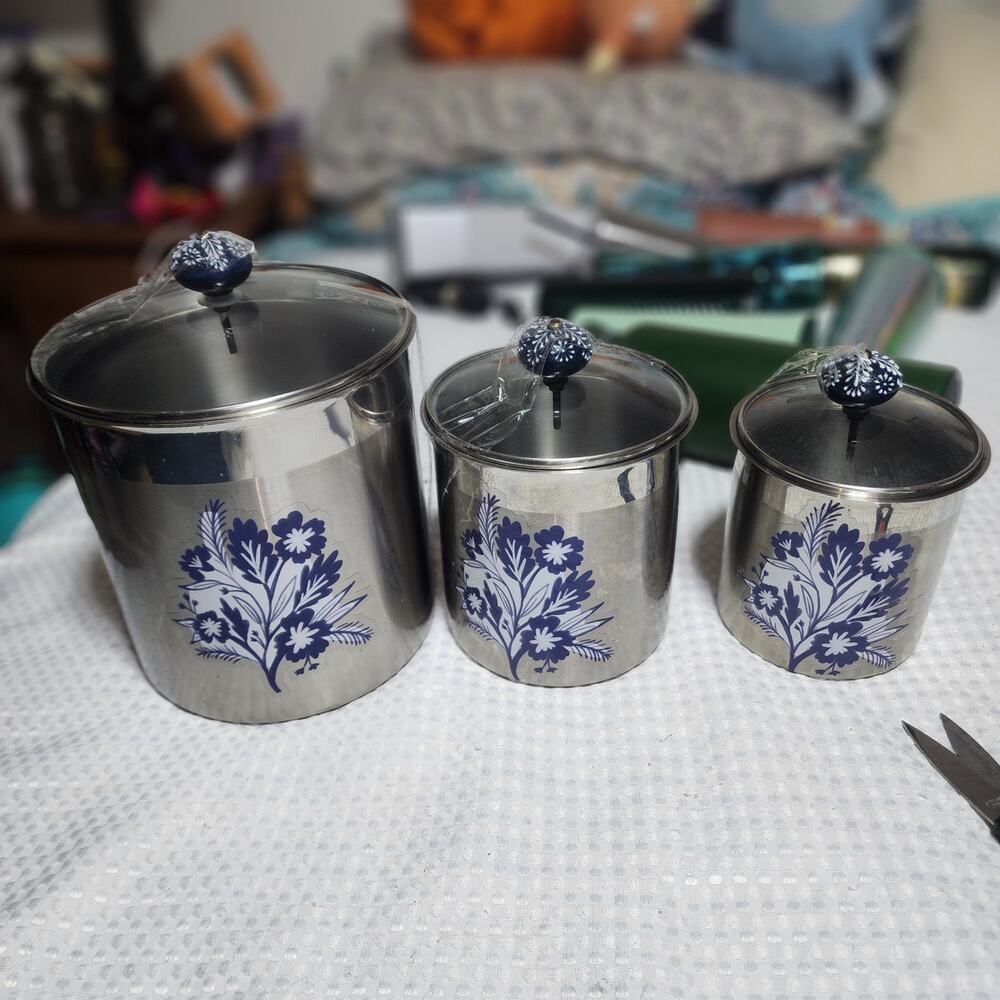 TRAMONTINA EUC STAINLESS 18/10 3 PIECE LEAF CANISTER SET WITH MATCHING KNOB LIDS